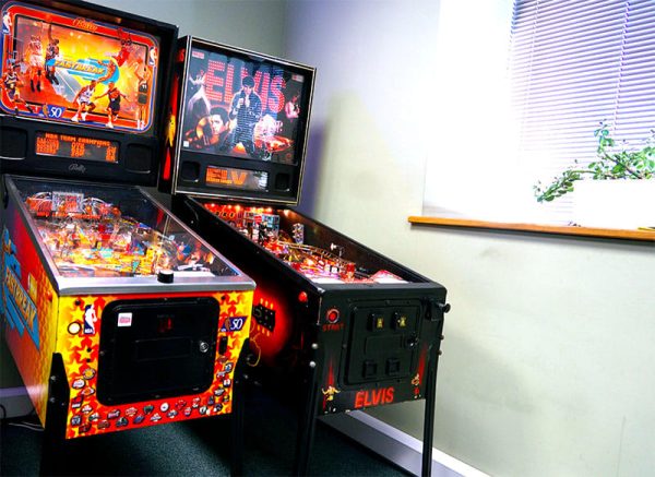 The Elvis Pinball Machine