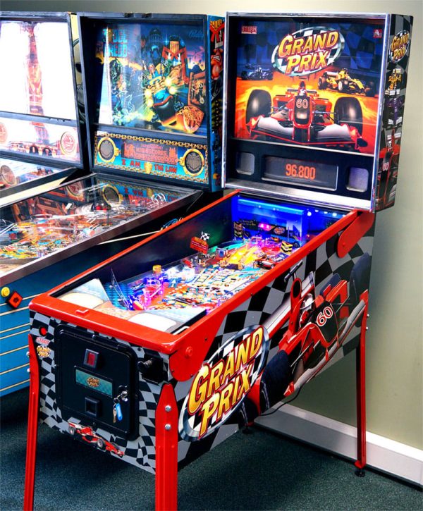 Grand Prix Pinball Machine
