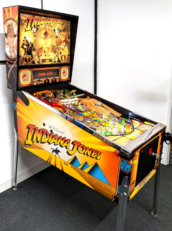Indiana Jones Pinball Machine