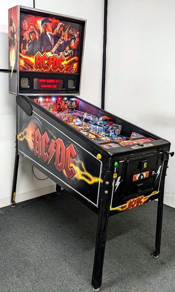AC-DC Pinball Machine