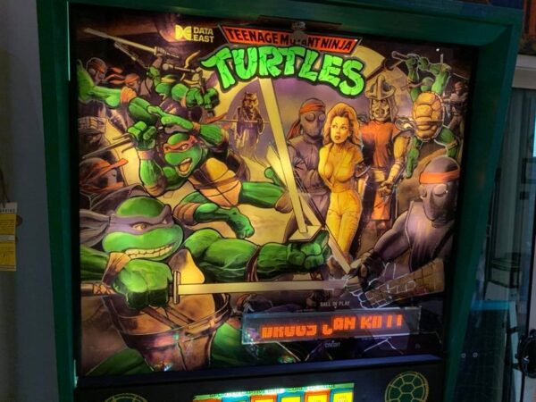 TMNT  Pinball Machine